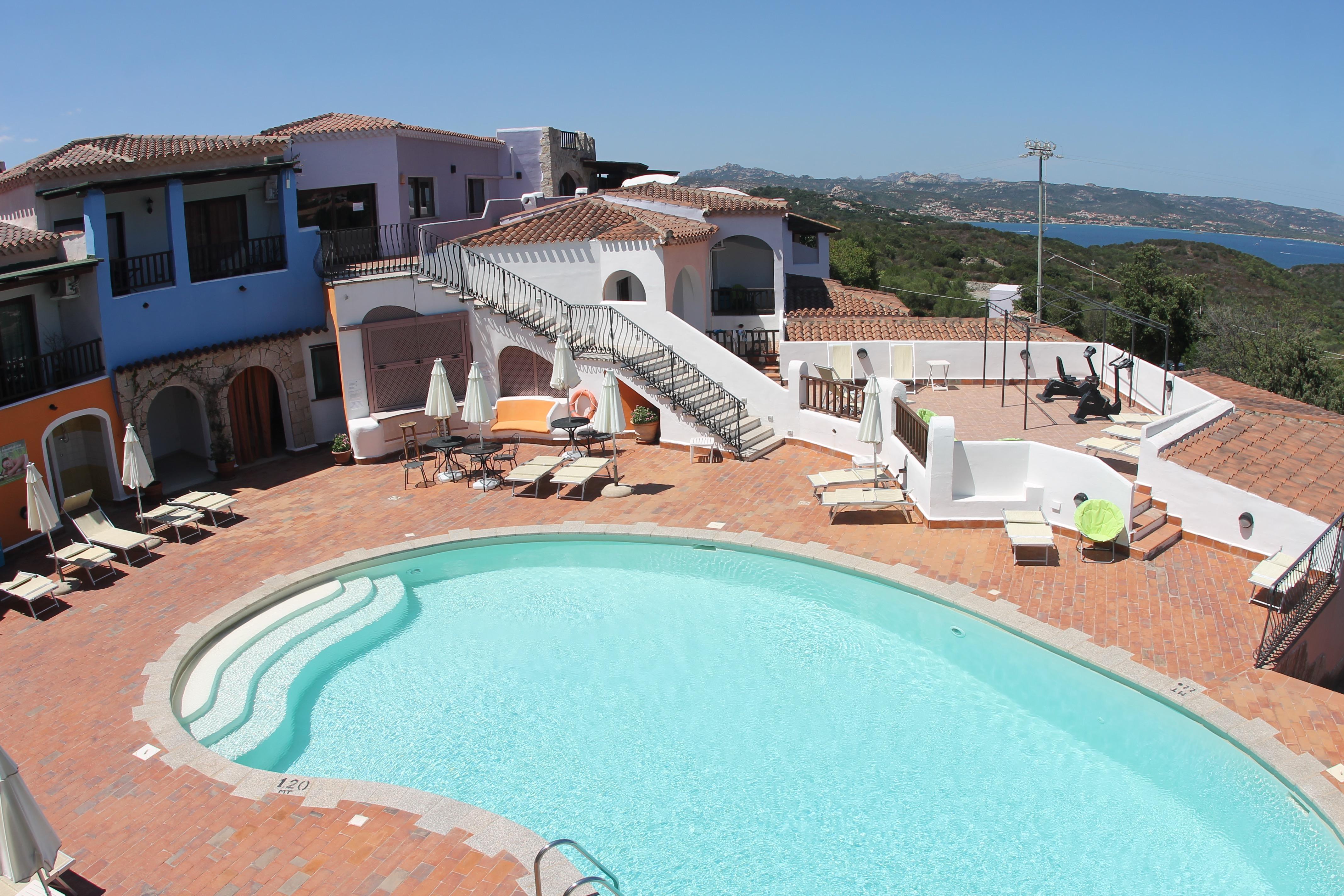 Hotel Li Graniti Baja Sardinia Ngoại thất bức ảnh
