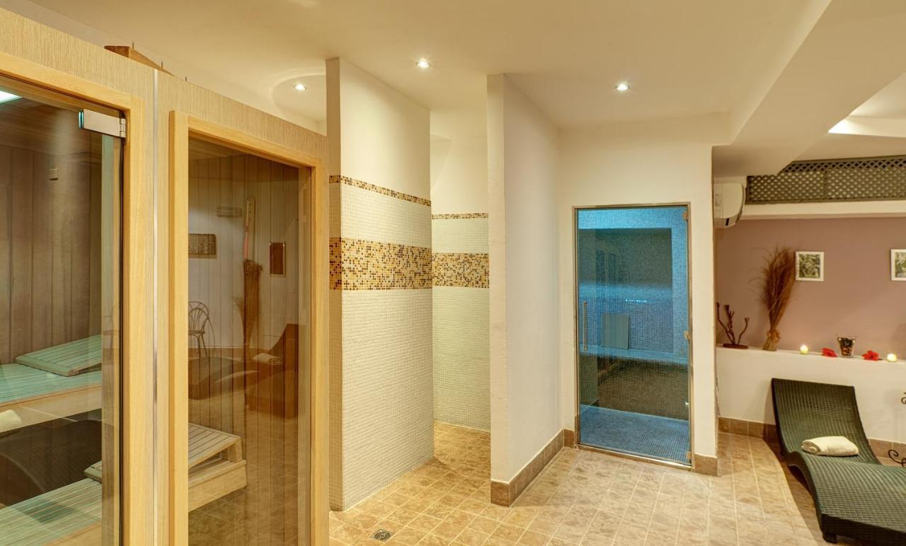 Hotel Li Graniti Baja Sardinia Ngoại thất bức ảnh